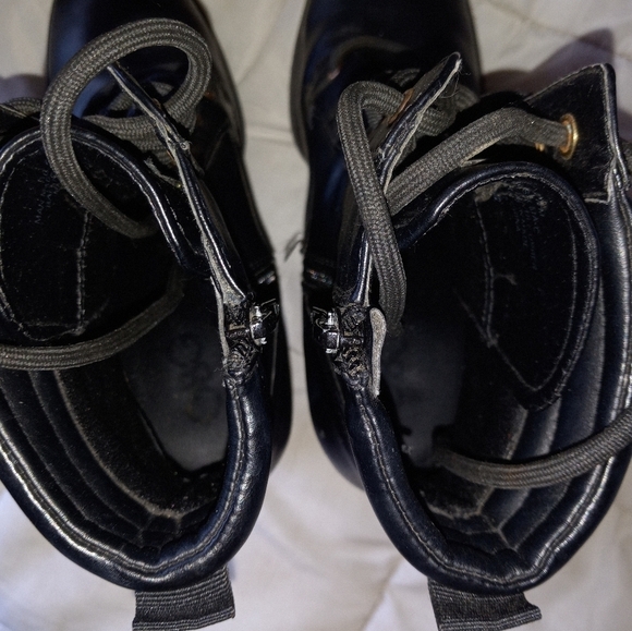 Combat boots 4" heel black G by Guess - Picture 3 of 4